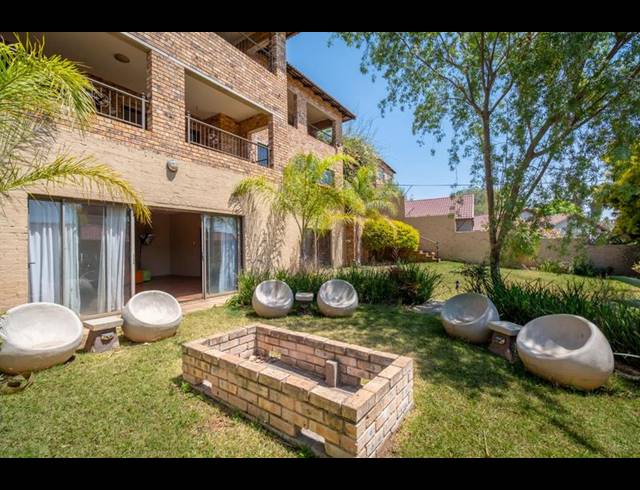 4 BEDROOM HOUSE FOR SALE IN RANGE VIEW